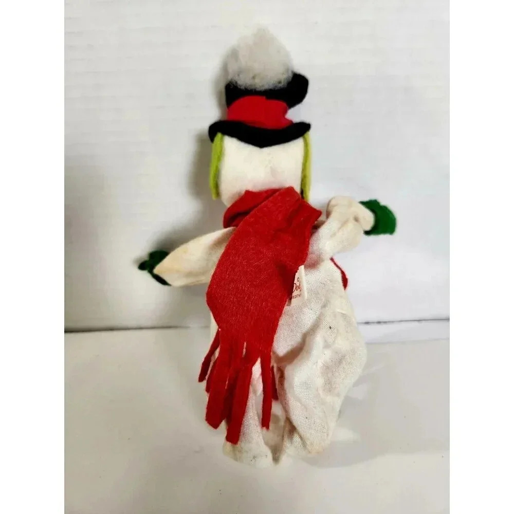 Vintage Annalee Sitting Snowman Figure Mittens Scarf Cute Vintage 1970s - Picture 7 of 7